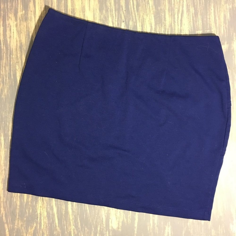 Basic House Blue Stretch Mini Size Large - Picture 3 of 4